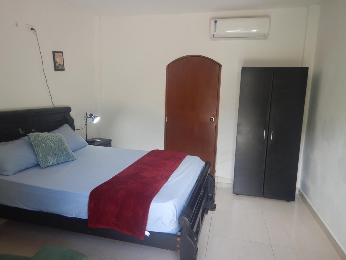 بالومينو Hostal Cuyagua المظهر الخارجي الصورة